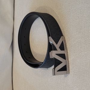 Michael Kors Logo Buckle Belt size 32